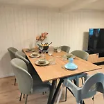 Historic Stationhouse - 20 Min From Interlaken Lejlighed Oberhofen