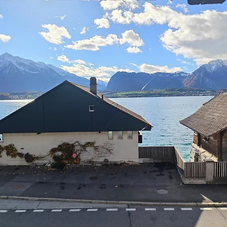 Historic Stationhouse - 20 Min From Interlaken Appartement